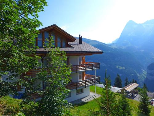 Murren Appartement | Apartment Gloria Süd by Interhome