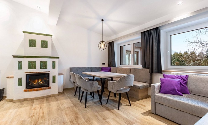 Grossarl Appartement | Appartement "Grauzone Grossarl App. Nr. 2 Home" avec vue sur la montagne, terrasse privée et Wi-Fi