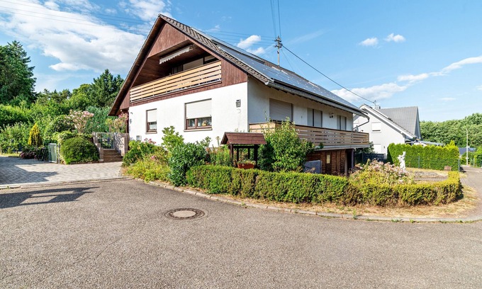Gossersweiler Appartement | Appartement "Haus Günter und Valeria" avec vue sur les montagnes, terrasse partagée et Wi-Fi