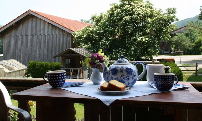 Staudach-Egerndach Appartement | Apartment hayloft 100 sqm, 1-5 persons, 2 sep. Bedroom, WLAN, Balcony