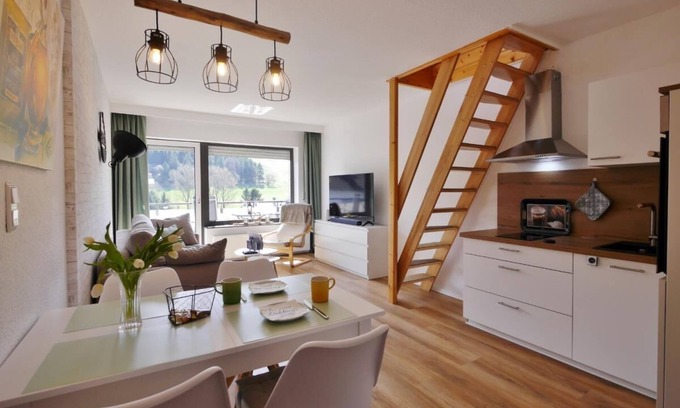 Usseln Appartement | Apartment "HappyNest" with indoor pool/sauna