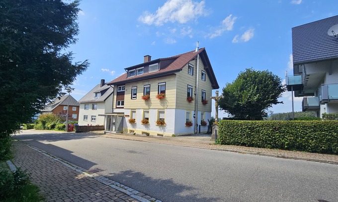 Sankt Maergen Appartement | Appartement "Haus Loks" avec vue sur les montagnes, terrasse partagée et Wi-Fi