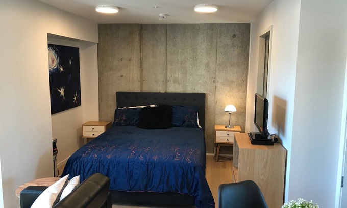 Te Aro Appartement | Appartement Heart of Wellington City - Balcon au-dessus des lumières de la ville