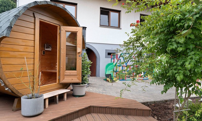 Oppenau Appartement | Apartment 'Höfleblick' with excellent View, Balcony and Wi-Fi