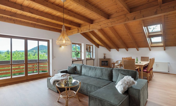 Erfweiler Appartement | Apartment 'Idyll 1' with Mountain View, Balcony and Wi-Fi