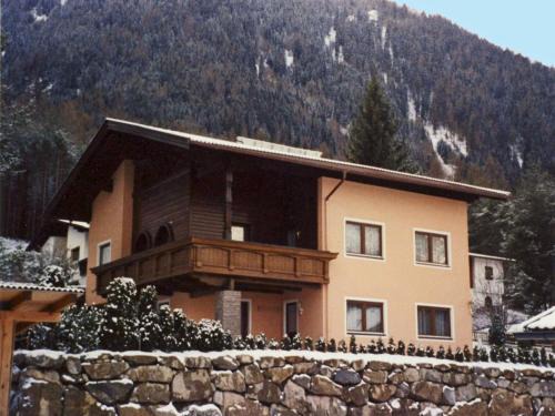 Sautens Appartement | Apartment in Ötztal near Ski Slopes