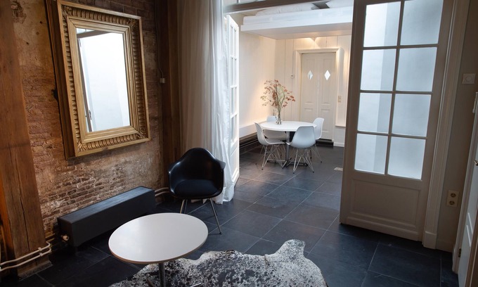 Monnickendam Appartement | Appartement dans un monument du XVIIe siècle près d'Amsterdam
