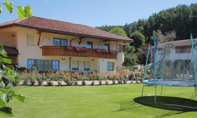 Sciaves Appartement | Apartment in Brixen with Pool & Dolomites Views
