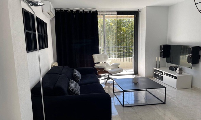 Calella Appartement | Apartment in Calella by the Beach