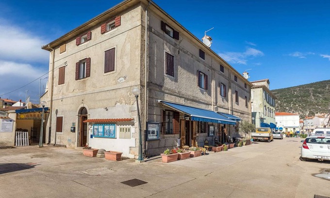 Cres Appartement | Appartement avec vue sur la mer au cœur de Cres