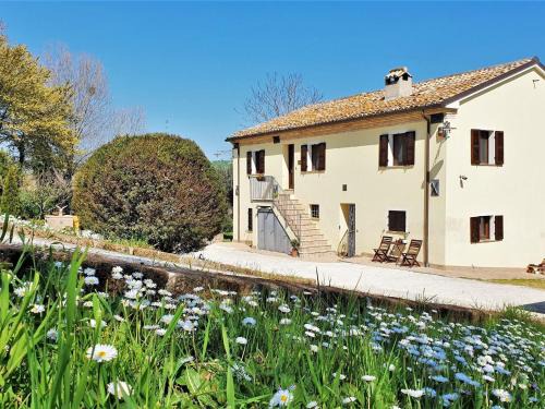 Filottrano Maison | Apartment in Filottrano with Countryside Views