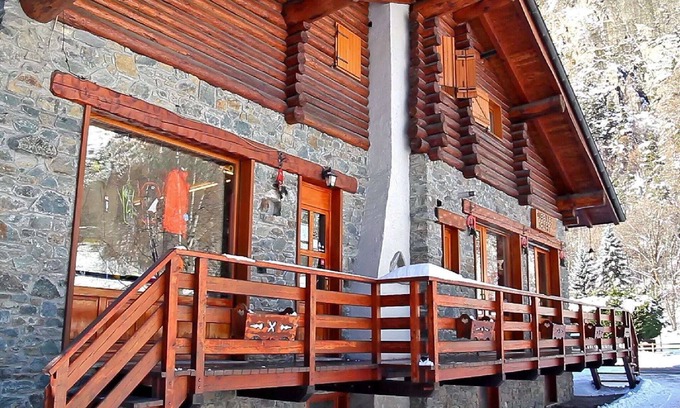 Antey-Saint-Andre Appartement | Appartement à Antey-Saint-Andrè avec balcon