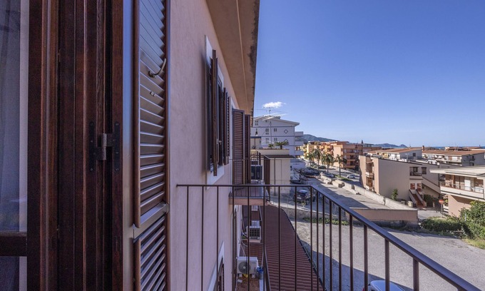 Piraino Appartement | Apartment "In Villa Domenica 2" with Sea View, Balcony & Wi-Fi