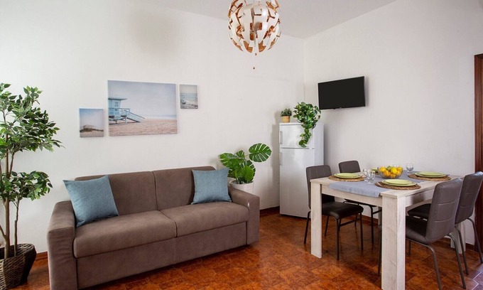 Miramare Appartement | Apartment in Miramare di Rimini near the Sea - Celebes 3/B