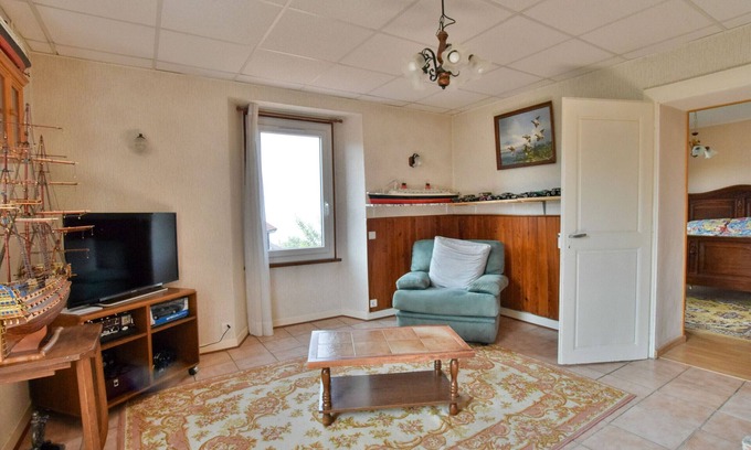 Neuvecelle Appartement | Apartment in Neuvecelle with balcony, parking and lake view