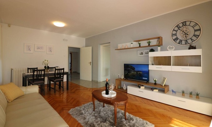 Antonci Appartement | Appartement dans Poreč avec terrasse, Climatisation, WIFI, Lave-vaisselle (4400-9)