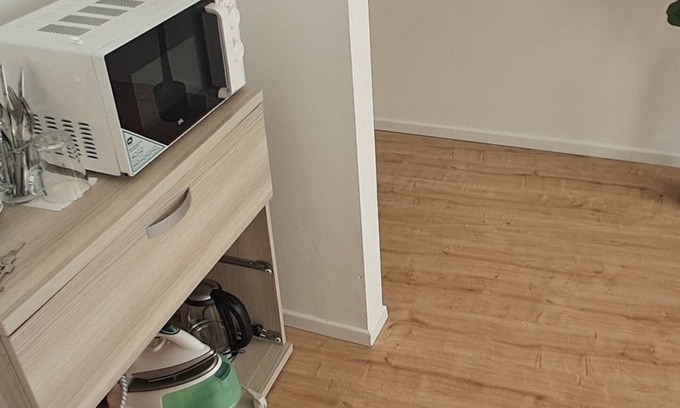 Saint-Laurent Appartement | Apartment in quiet street