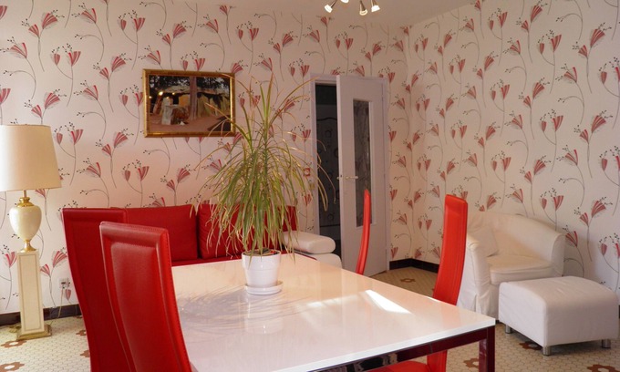Bagneux Appartement | APPARTEMENT DANS LE JARDIN D'UN MONUMENT HISTORIQUE DE 5000 ANS