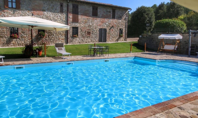 Todi Appartement | Séduisant appartement à Todi avec piscine