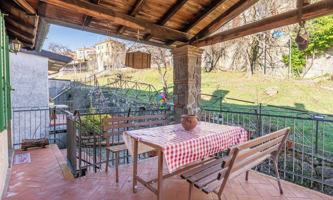 San Marcello Piteglio Appartement | Appartement "Casa Claire" avec vue sur montagne, terrasse privée et jardin privé
