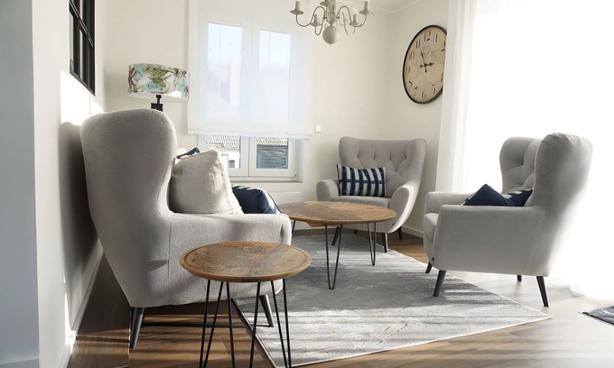 Sundern Appartement | Apartment 'Jost' with Private Terrace, Shared Garden and Wi-Fi