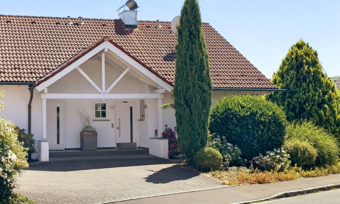 Eriskirch Appartement | Appartement 'Karlotta' avec terrasse privée et Wi-Fi
