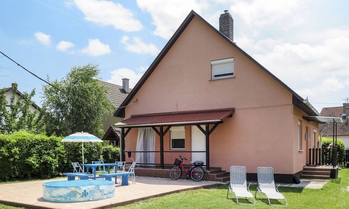 Balatonkeresztur Appartement | Appartement Keszeg by Interhome