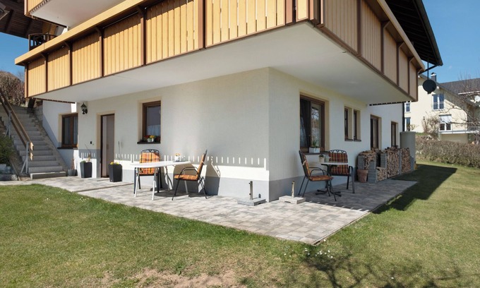 Schonenbach Appartement | Appartement "Kornelia Ebner" avec vue sur les montagnes, terrasse privée et Wi-Fi