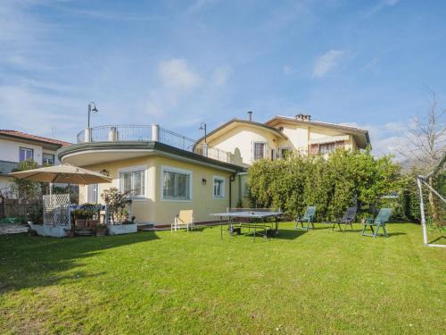 Cinquale Appartement | Apartment La casa di Alice by Interhome
