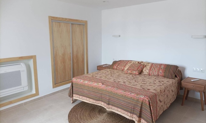 Chiclana de Segura Appartement | Appartement 'La Teja 8' avec vue sur les montagnes, Wi-Fi et climatisation