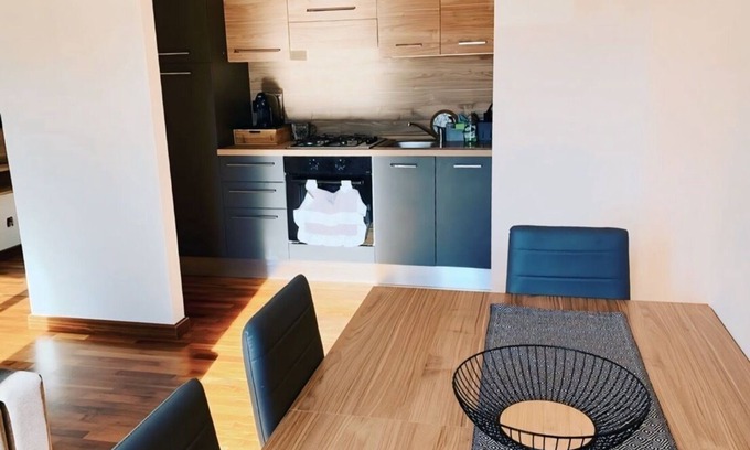 Pedeguarda di Follina Appartement | Apartment 'La Maison Venitienne' with Private Garden, Wi-Fi and Air Conditioning