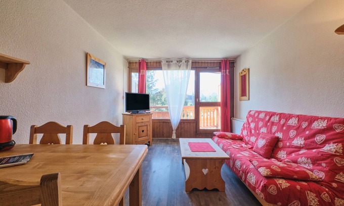 Les Deux Alpes Appartement | Appartement "La Montagne" avec vue sur les montagnes, balcon et Wi-Fi