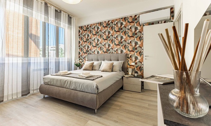 Pisa Appartement | Apartment 'La Tua Casa' with Balcony, Wi-Fi and Air Conditioning