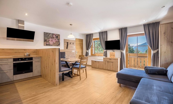 Valles Appartement | Appartement 'Lechnerhof Murmeltier' près de la station de ski, Wi-Fi et balcon.