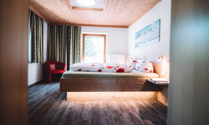 Bach Appartement | Apartment LECHTAL for 2-4 people and large balcony