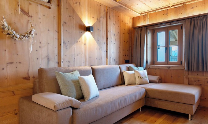 Daunei Appartement | Appartement 'Lën' avec vue sur les montagnes, jardin partagé et Wi-Fi