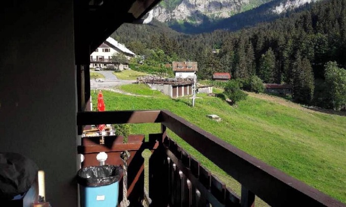 Bellevaux Appartement | Appartement 'Les Silenes' avec vue sur montagne et balcon