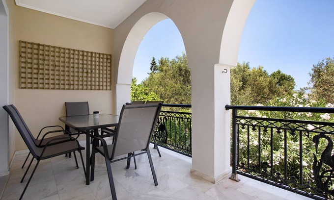Xirokastello Appartement | Appartement 'Levante Breeze 1' avec balcon, Wi-Fi et climatisation