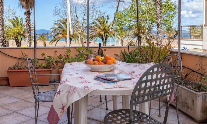 Pivarada Appartement | Appartement "Lilla" avec vue sur la mer, terrasse privée et Wi-Fi