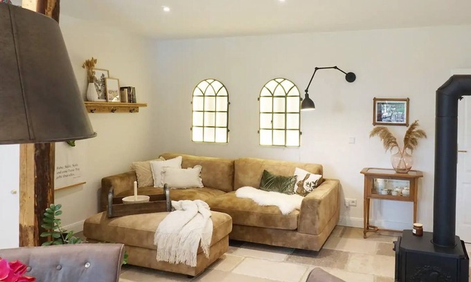 Hogel Appartement | Appartement 'Lütje Orange' avec terrasse privée, jardin partagé et Wi-Fi