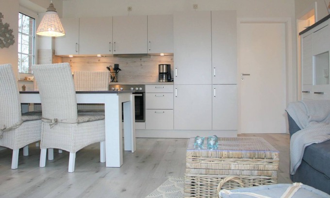 Neuharlingersiel Appartement | Apartment Mühlenstrich 1a Wg 12 "LEE" - House Sielblick