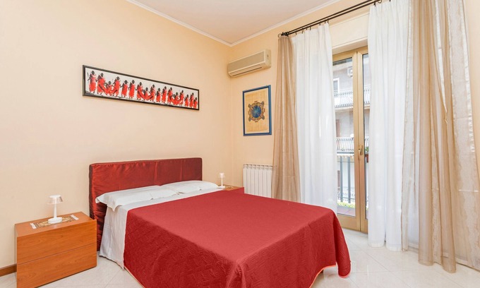 Belpasso Appartement | Apartment 'Magnolia House' with Mountain View, Balcony and Wi-Fi