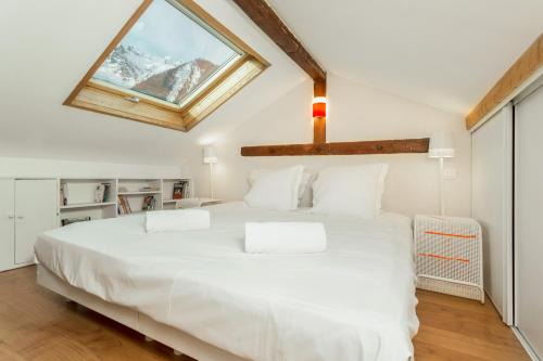 Chamonix City Centre Appartement | Apartment Maisonnee - A Charming Chamonix Haven