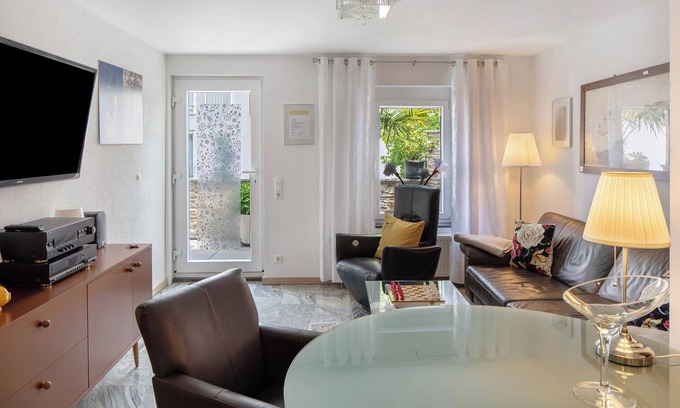 Breisach Appartement | Apartment 'Maria' with Shared Terrace and Wi-Fi