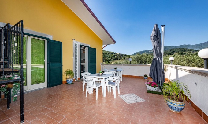 Patti Appartement | Appartement "Mare Natura" avec terrasse partagée et Wi-Fi