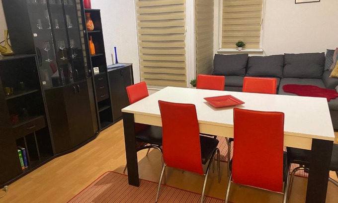 Ruesselsheim Appartement | Apartment Masionette Opel City Rüsselheim, near Frankfurt Airport, Wiesbaden, Mainz, Frankfurt for Business and Family