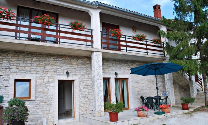 Sajini Appartement | Apartment Mateo