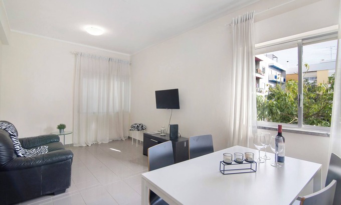 Se Appartement | Appartement "Matinhos House" avec balcon, Wi-Fi et climatisation