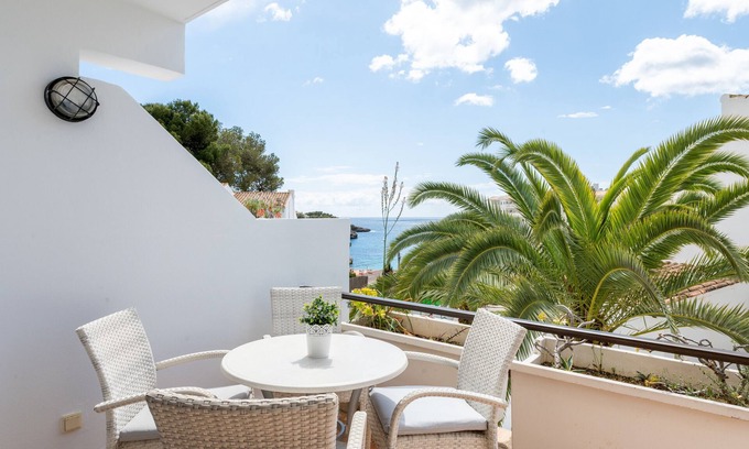 Cala Ferrera Appartement | Appartement 'Medusa' avec vue sur la mer, Wi-Fi et climatisation