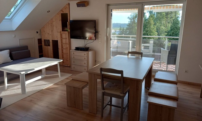 Munsterhausen Appartement | Apartment Mindeltalblick Nature Park-Legoland-PeppaPig Park-Skylinepark-Turncable